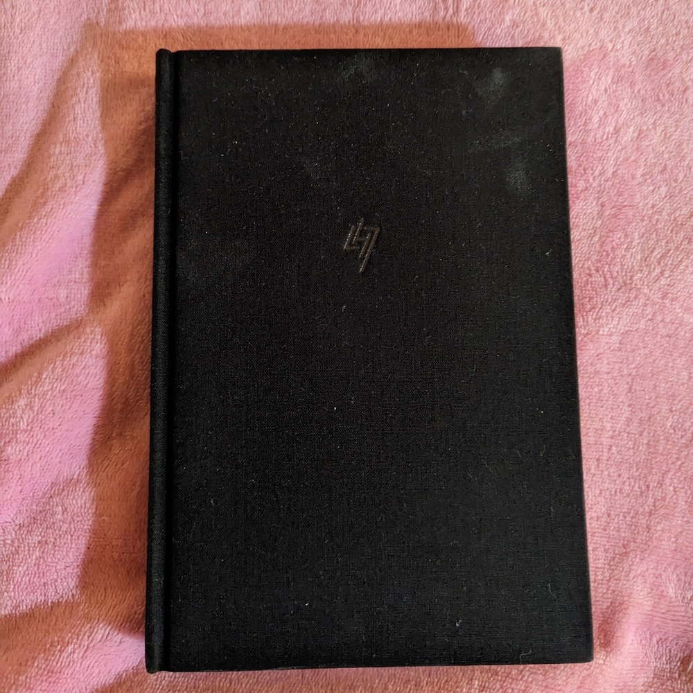 Notebook all black